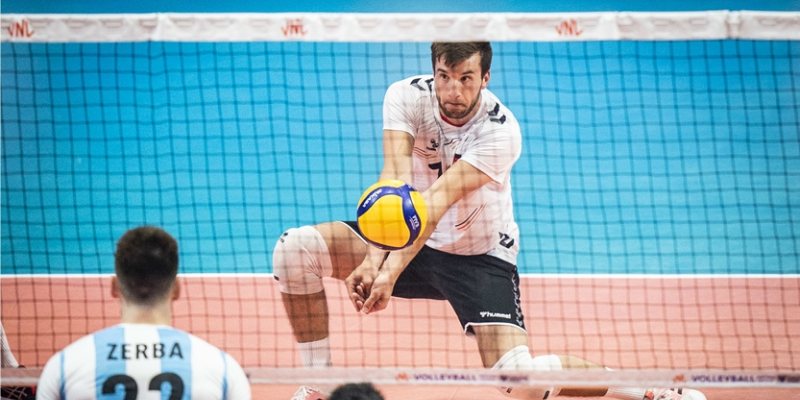 Libero Là Gì? Mibet Giải Đáp Các Thắc Mắc Về Libero Bóng Chuyền 3 Loi-phat-diem-doi-voi-vi-tri-libero